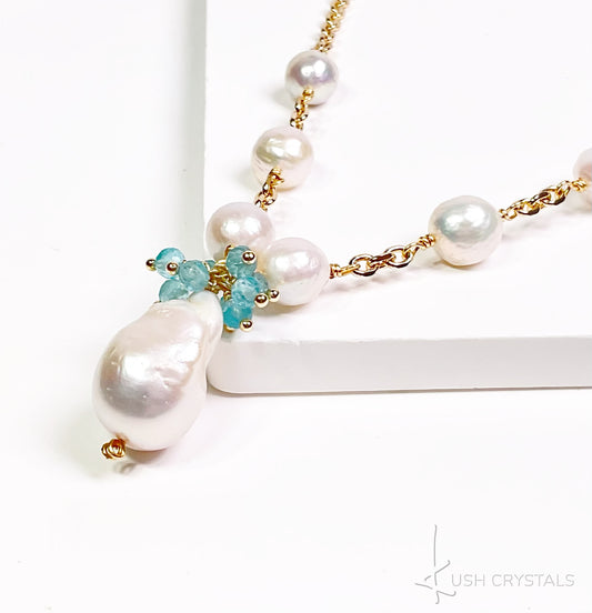 Baroque Pearl Focal Drop Short Necklace